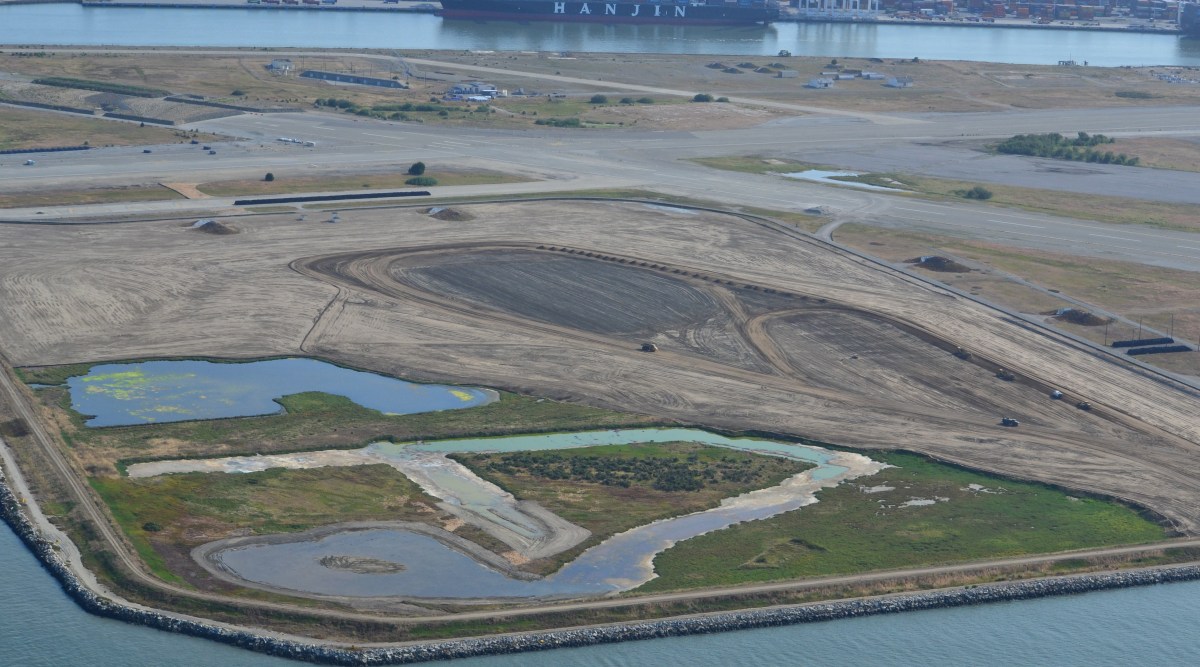 Landfill landscaping on Nature Reserve – Update October&nbsp;2013