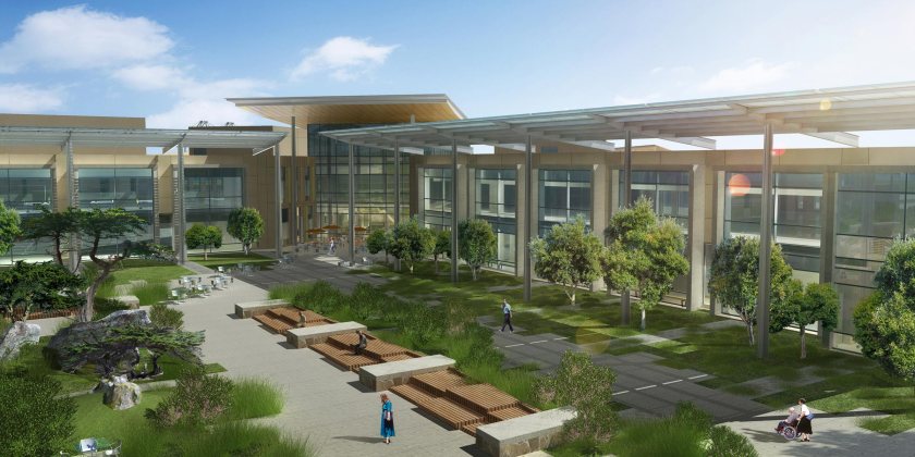 Courtyard at Alameda Point veterans clinic and administration offices.